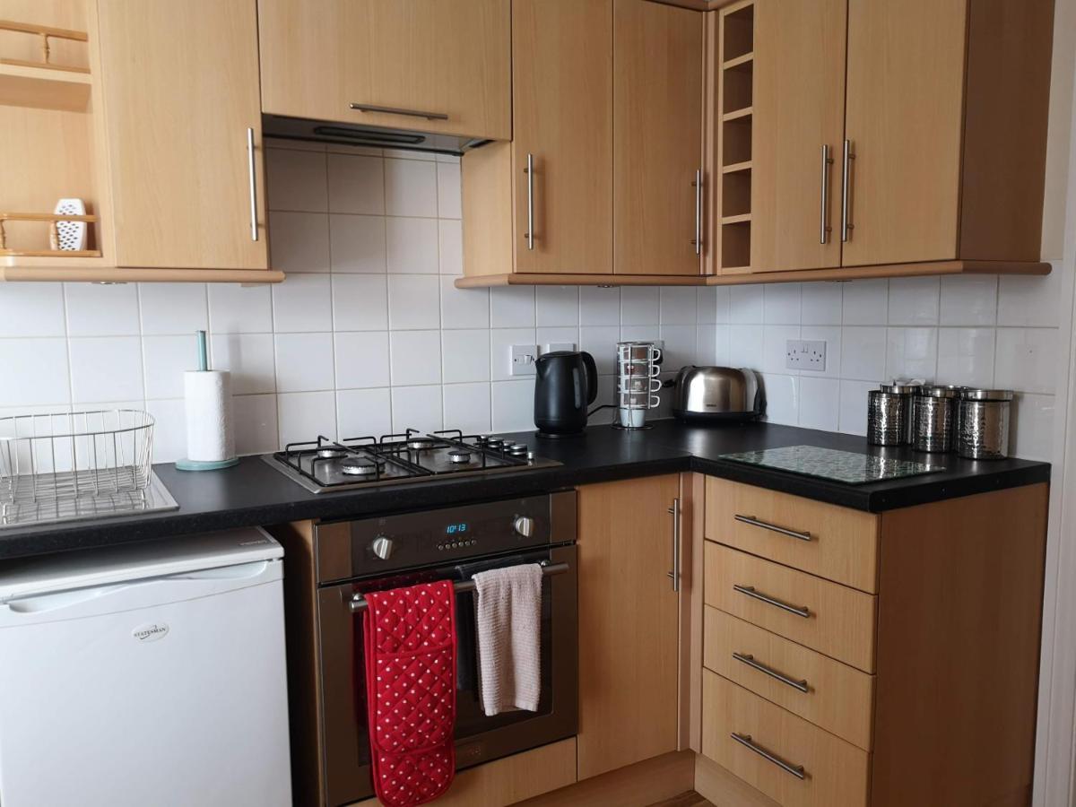 Coastal Escape Deal - 2 Bedroom House -Short Lets & Serviced Accommodation Extérieur photo