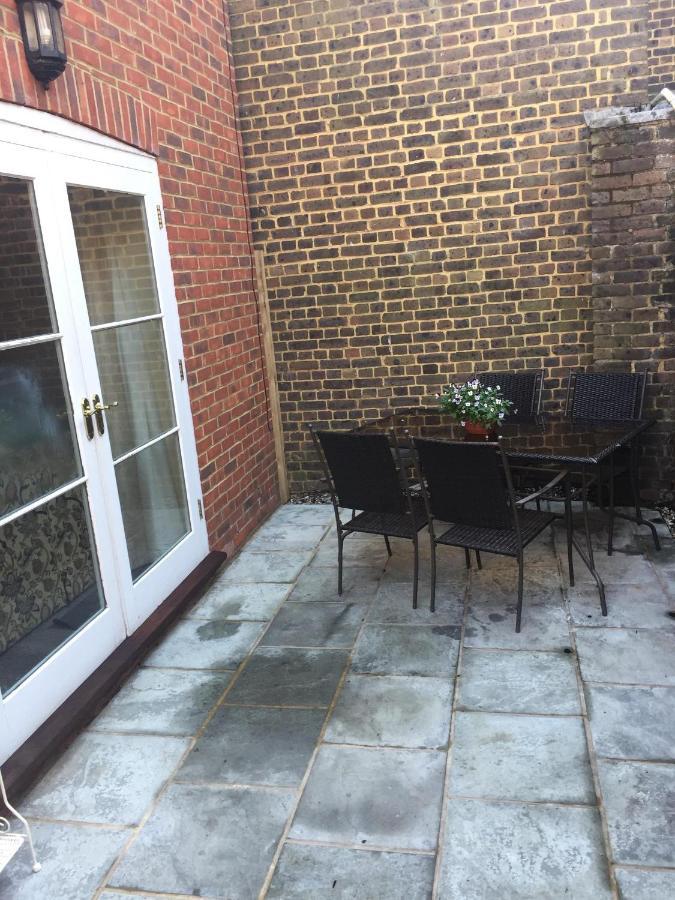 Coastal Escape Deal - 2 Bedroom House -Short Lets & Serviced Accommodation Extérieur photo